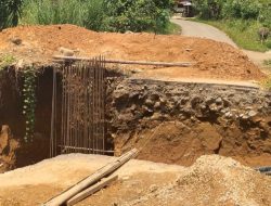 Tidak Membuat Jalan Alternatif, Pembangunan Jembatan Ruas Jalan Penen, Talapeta Disorot