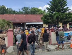 Protes Pendirian KDMP, Warga Penungkiren Gerudug Polsek Talun Kenas. Kades: “Semua Sudah Sesuai Prosedur