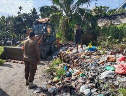 TPS Liar Hasil Monitoring Satgas Pol PP Kec.Tg.Morawa, dibersihkan dalam kegiatan Jum’at Bersih.
