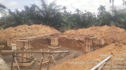 Pembangunan Menara Tower BTS di Durian IV Mbelang STM Hulu Diduga Tidak Memiliki Izin PBG