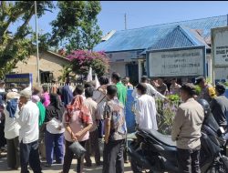 AMPK Gelar Aksi Unjuk Rasa Damai di Kantor Camat STM Hilir, Sampaikan Empat Tuntutan
