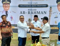 Wakil Bupati Deli Serdang Melakukan Peletakan Batu Pertama Masjid yang Ar-Rahman
